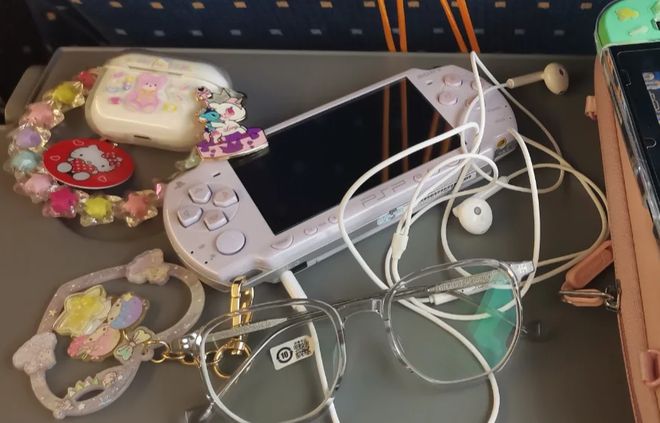 什么PSP大获成功PSV却黯然落幕pg试玩同为当年性能最强的掌机为(图2)